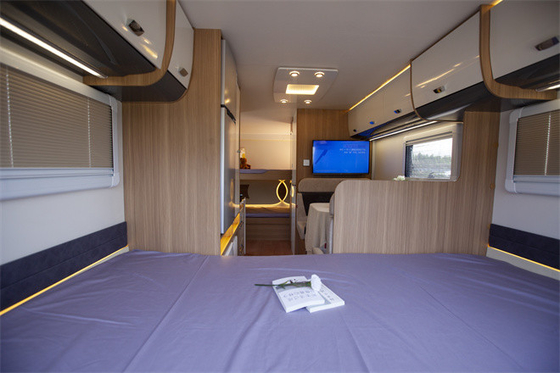 100km/H Camper Van RV Motorhome Rv Camper Van Adventure Camper Van Electric