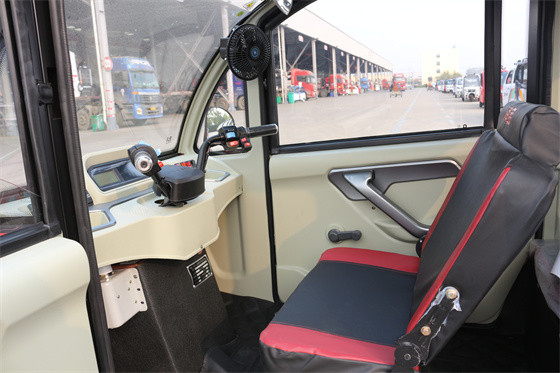2 Doors Enclosed Electric Tricycle 1000W Electric Tricycle Passenger